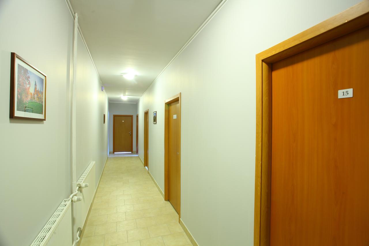 Hostel Bazar كراكوفيا المظهر الخارجي الصورة